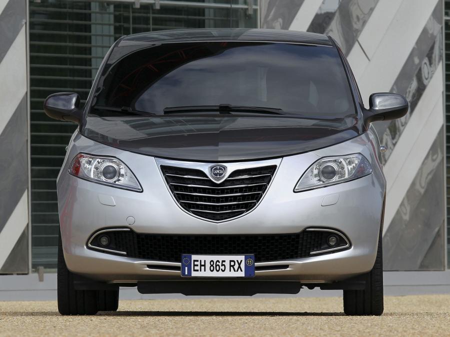  Lancia Ypsilon 2011 года  (фото 93 из 96)